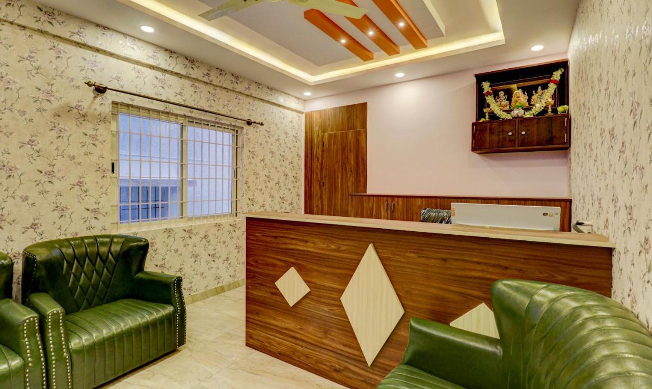 Treebo Three Street Inn Bangalore Eksteriør billede
